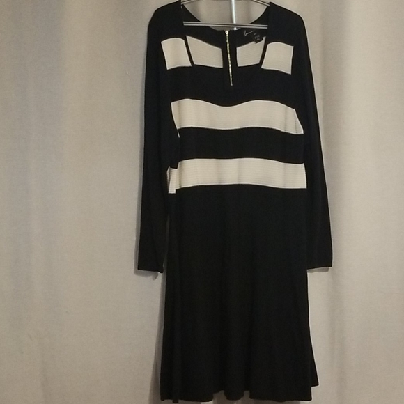 Lane Bryant Dresses & Skirts - Lane Bryant knit dress